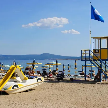 Apartament In With Sea View, Balcony, Air Conditioning, Wifi 4623-5