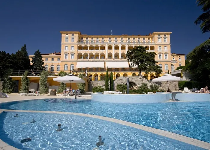 In With Sea View, Balcony, Air Conditioning, Wifi 4623-5